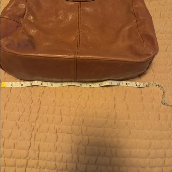 Hobo International Women’s Large Sheila Satchel Bag - Picture 9 of 12